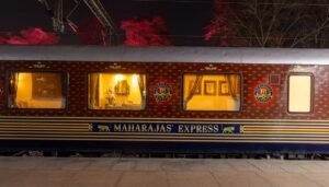 6 Days 7 Nights in Royal Splendour: The Definitive Guide to Luxury Rail Travel in India
