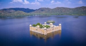 Luxury Train with Palace Tours in India: A Refined Journey Through Royal India