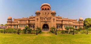Bikaner Junagarh Fort and Sand Dunes Camel Ride: A Regal Desert Sojourn
